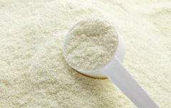 史上最嚴(yán)奶粉新政實(shí)施 漫長(zhǎng)過渡期來臨